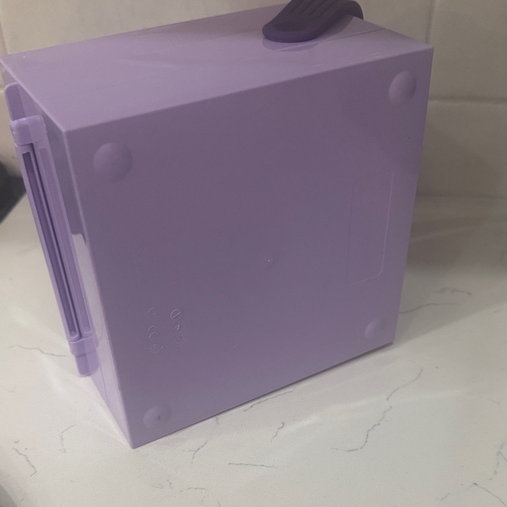 LEGO Lavender Carry Box - Picture 8 of 8